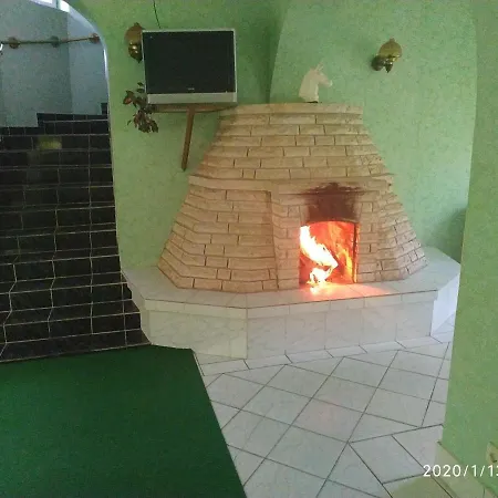 Mathias Lovasudvar 게스트하우스