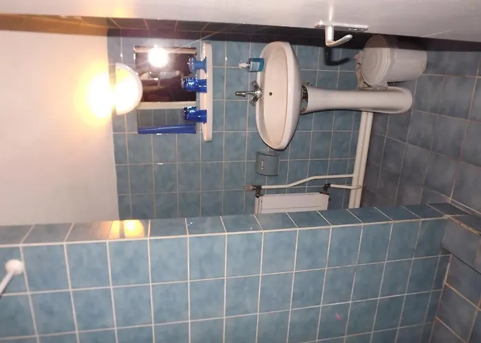 Mathias Lovasudvar 招待所 Kemence